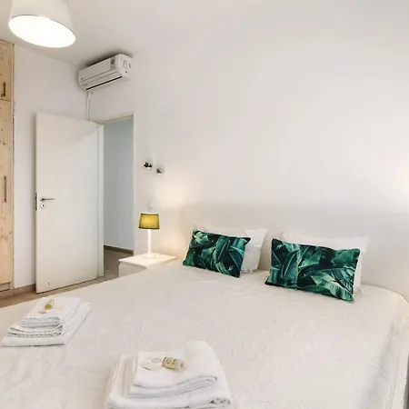 Apartament Mar 96